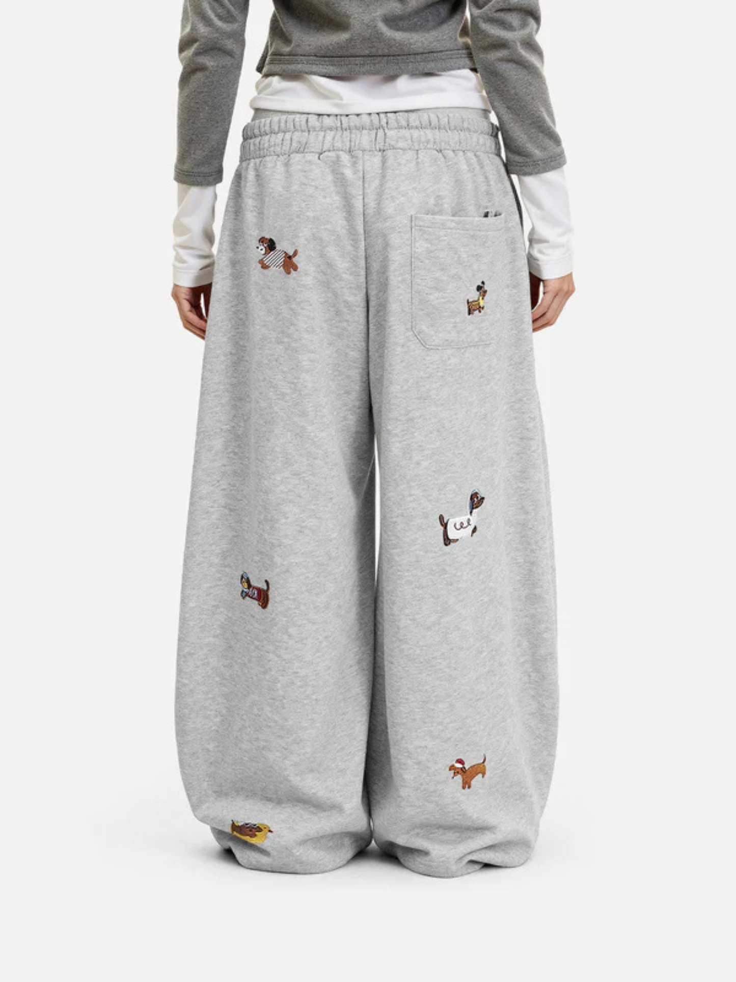 Avelony® Luxe Relaxed Fit Embroidered Sweatpants