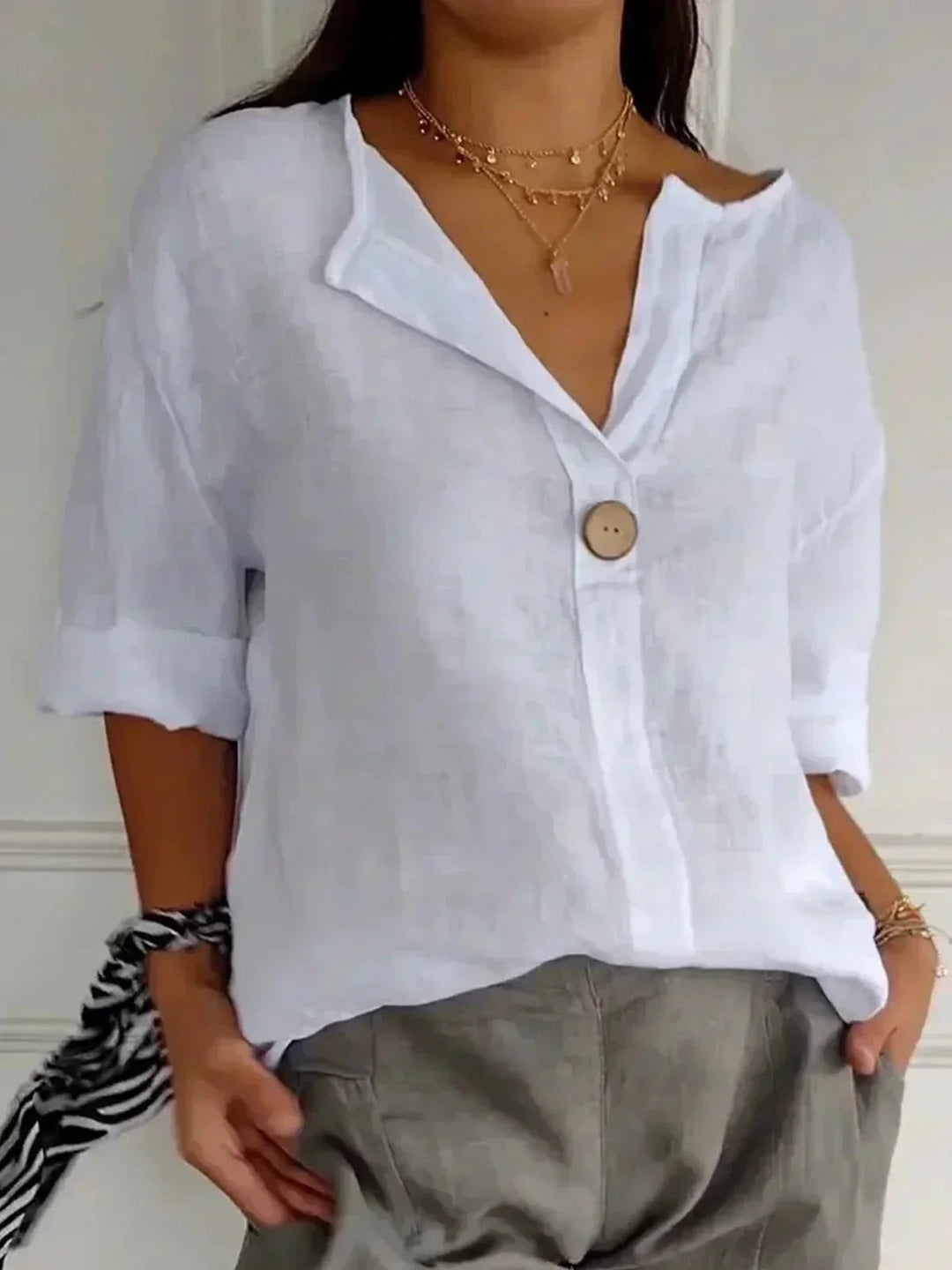 Linen Top with V Neck and Wooden Button in white