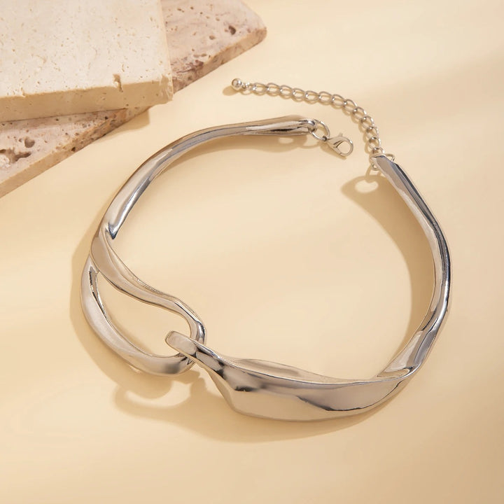 Sculpted Collar Necklace in Gold and Silver