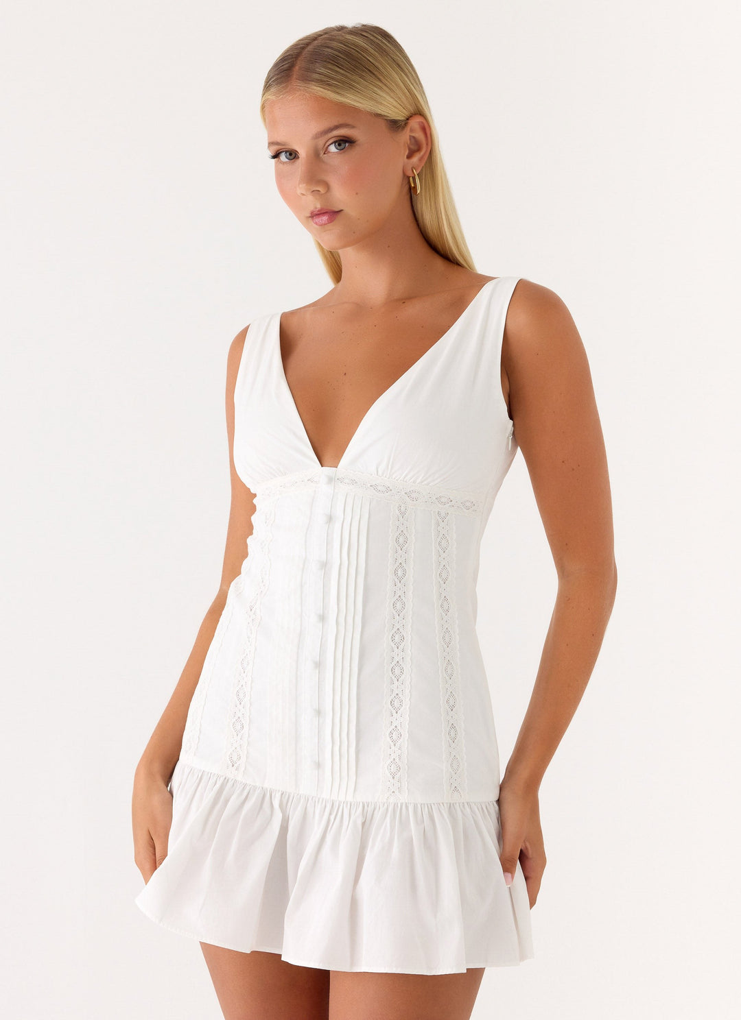 Hollis — Ruffle Hem White Dress, Avelony
