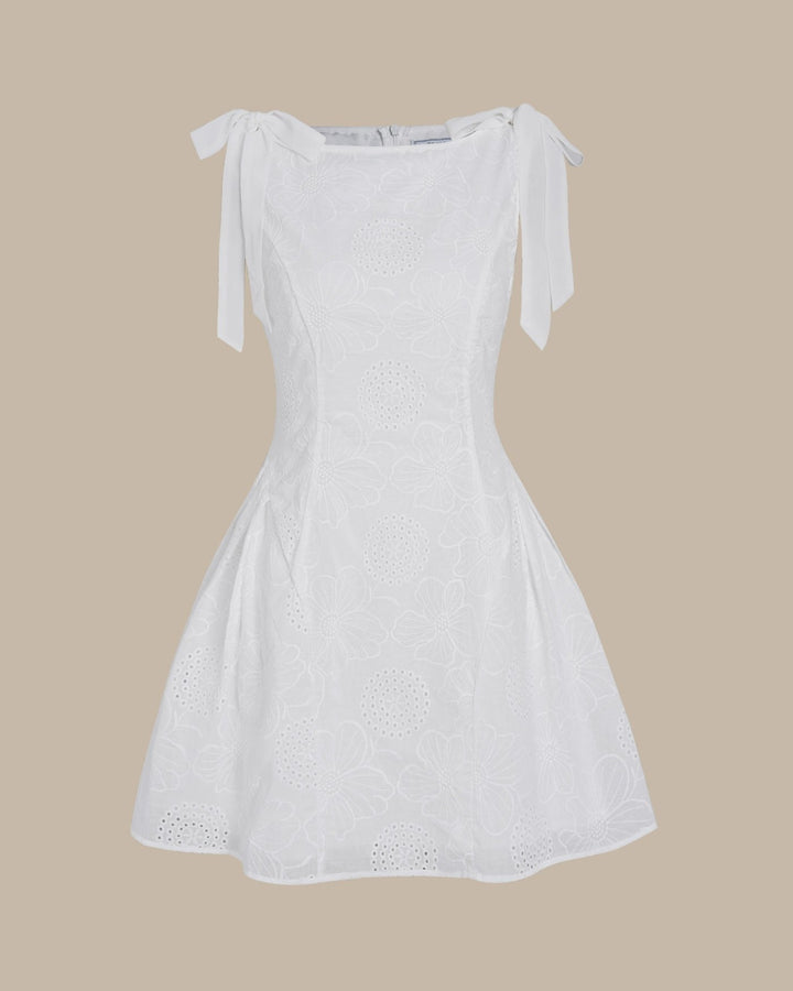 Isolde — Textured Floral White Mini Dress (5), Avelony