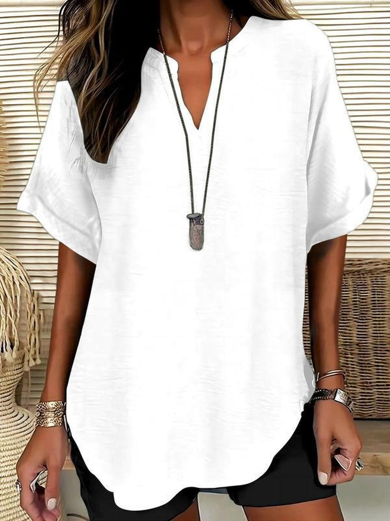 Notched Neck Blouse in Lightweight Fabric in off white