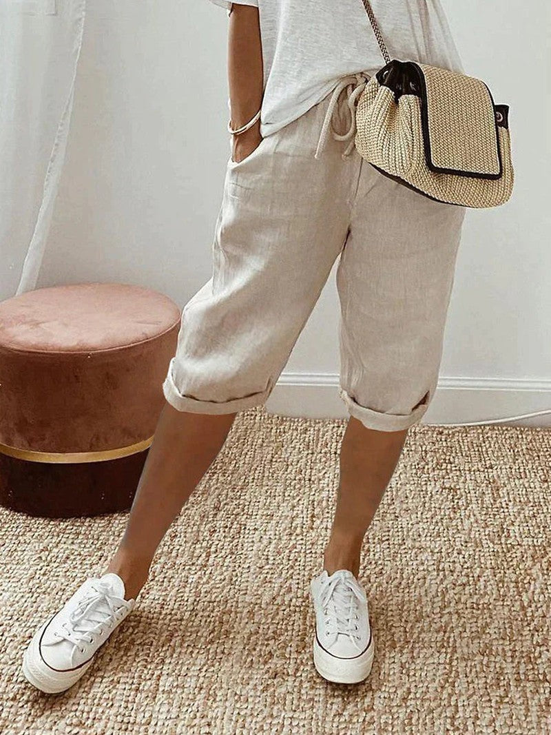 Relaxed Summer Shorts with Drawstring in beige