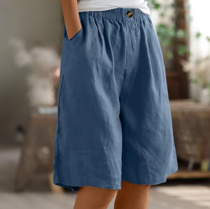 Linen Shorts with Elastic Waist and Pockets in blue