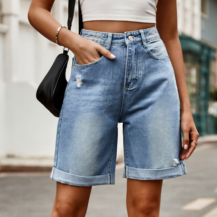 Teagan – Baggy Denim Shorts for Women with Cuffed Hem