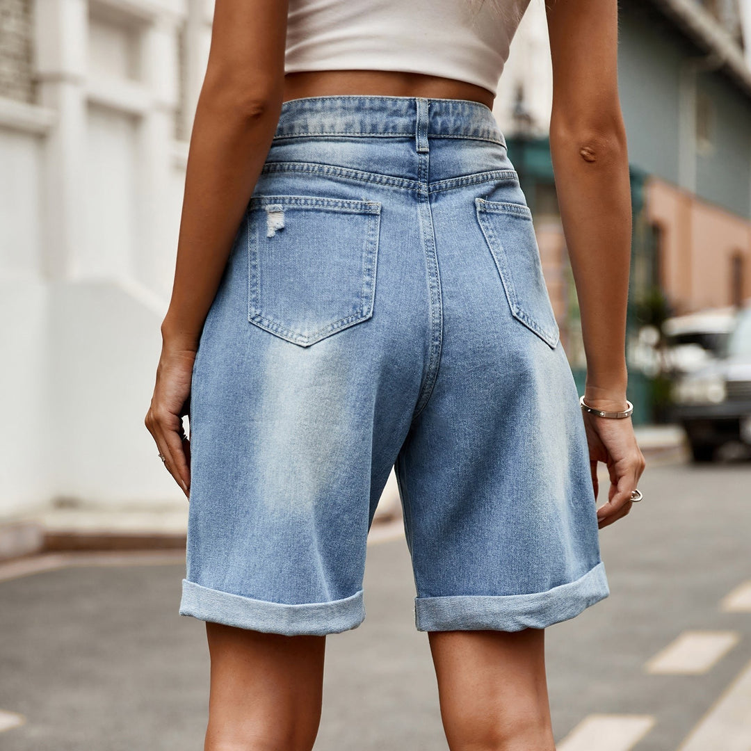 Teagan – Baggy Denim Shorts for Women with Cuffed Hem