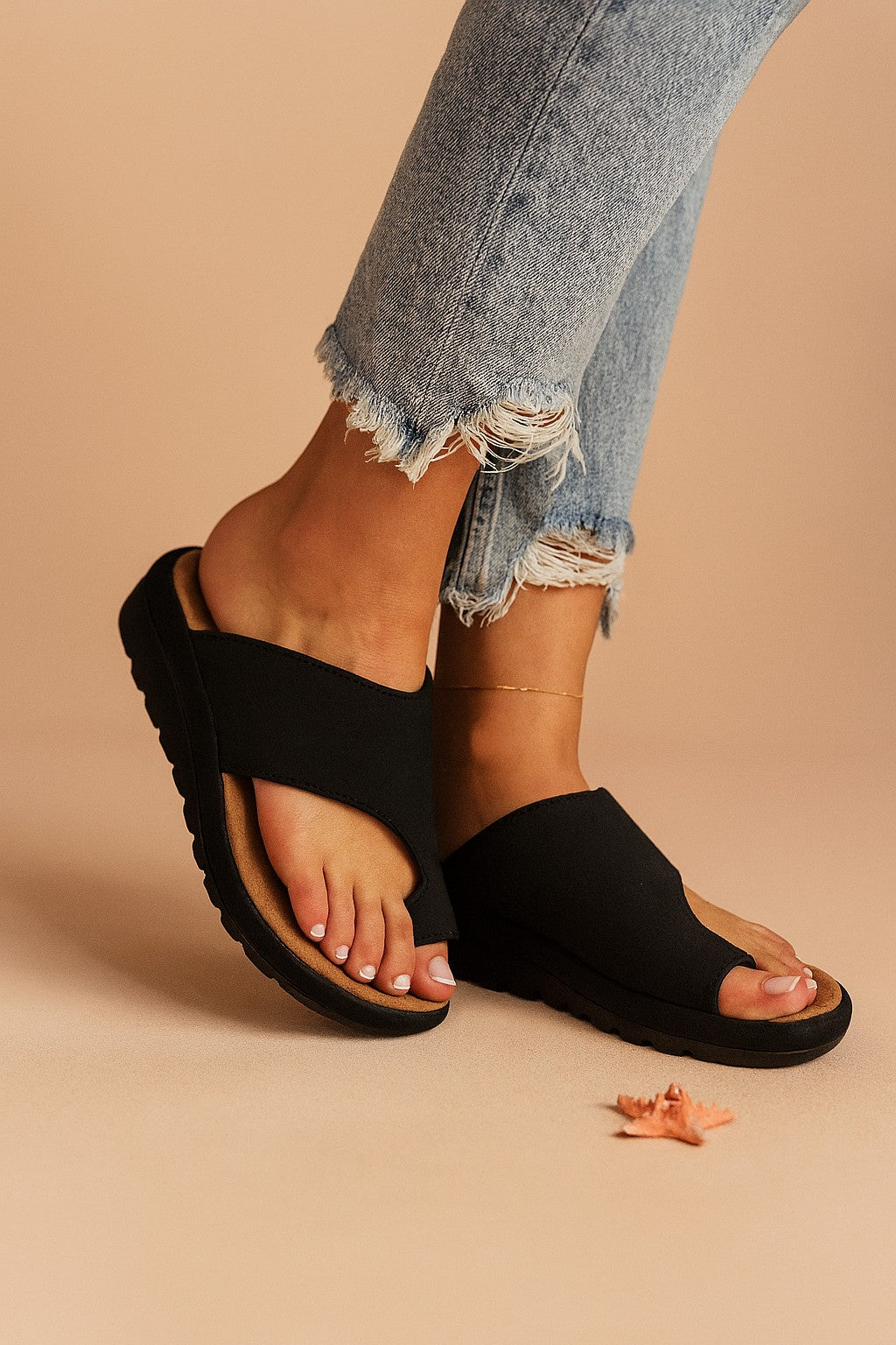 Maricel — Maricel | Soft Platform Thongs for Women with Wide Strap, Moda Lodz