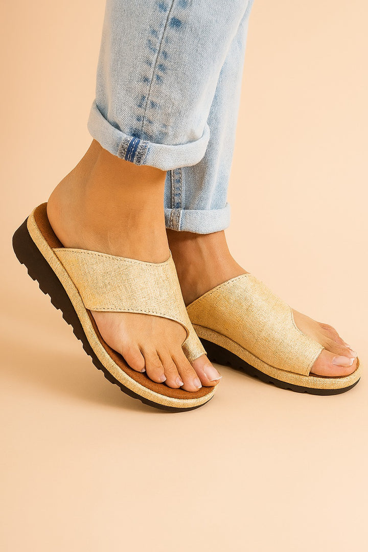 Maricel — Maricel | Soft Platform Thongs for Women with Wide Strap, Moda Lodz